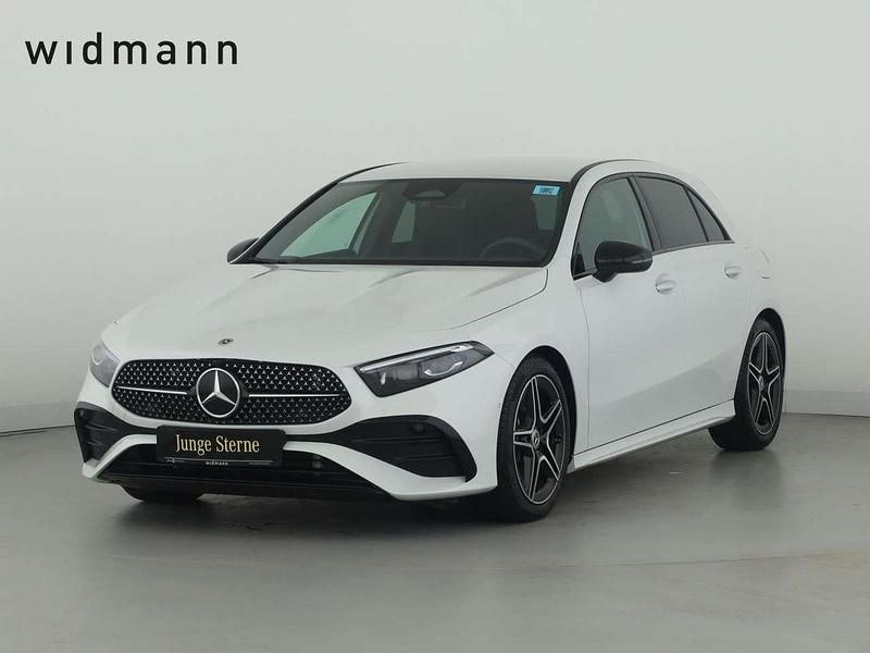 Digitalweiss Gebraucht 2023 Mercedes A250 AMG Limousine | 35.850 € (Fairer Preis) - Bild 1/4