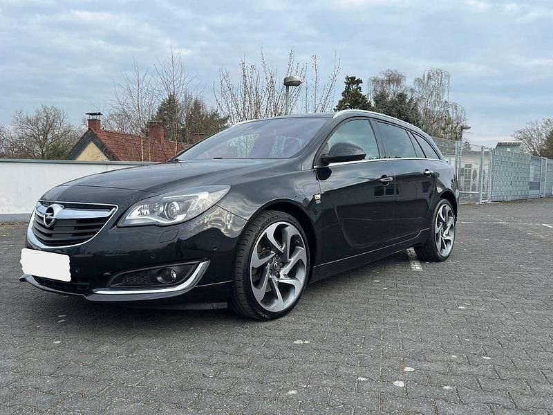 Gebraucht Opel Insignia Sport 250 PS (183 kW) 2016 Schwarz Kombi