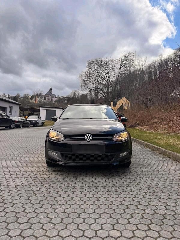 Gebraucht VW Polo 85 PS (62 kW) 2010 Schwarz Kleinwagen