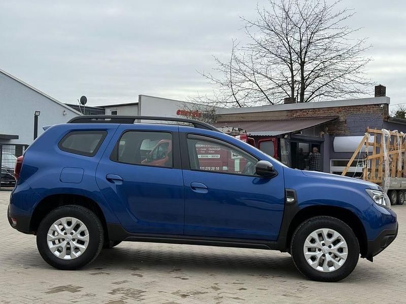 Gebraucht Dacia Duster Comfort 91 PS (66 kW) 2022 Blau SUV