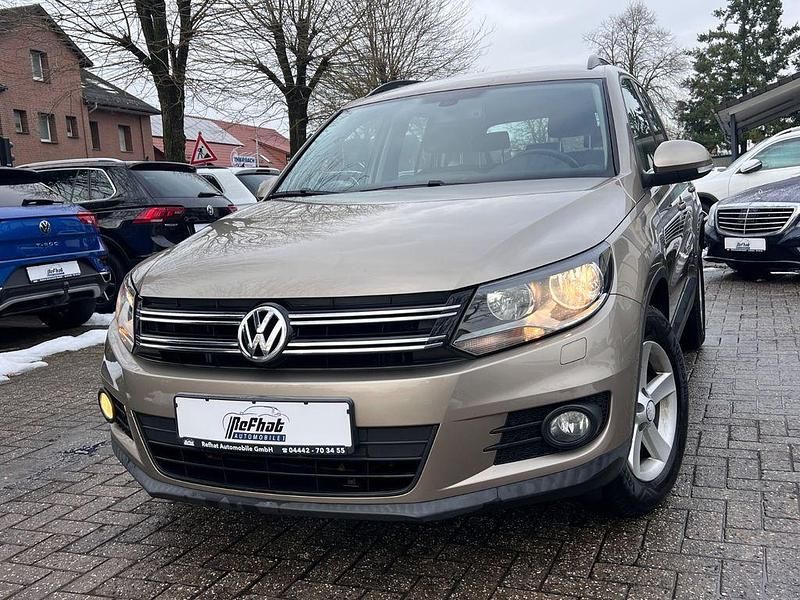 Beige Gebraucht 2011 VW Tiguan Trendline SUV | 5.950 € (Guter Preis) - Bild 1/4