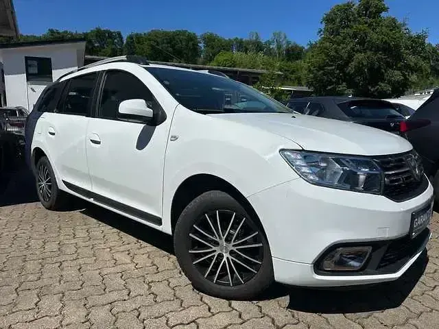 Gebraucht Dacia Logan 90 PS (66 kW) 2018 Gletscherweiss Kombi