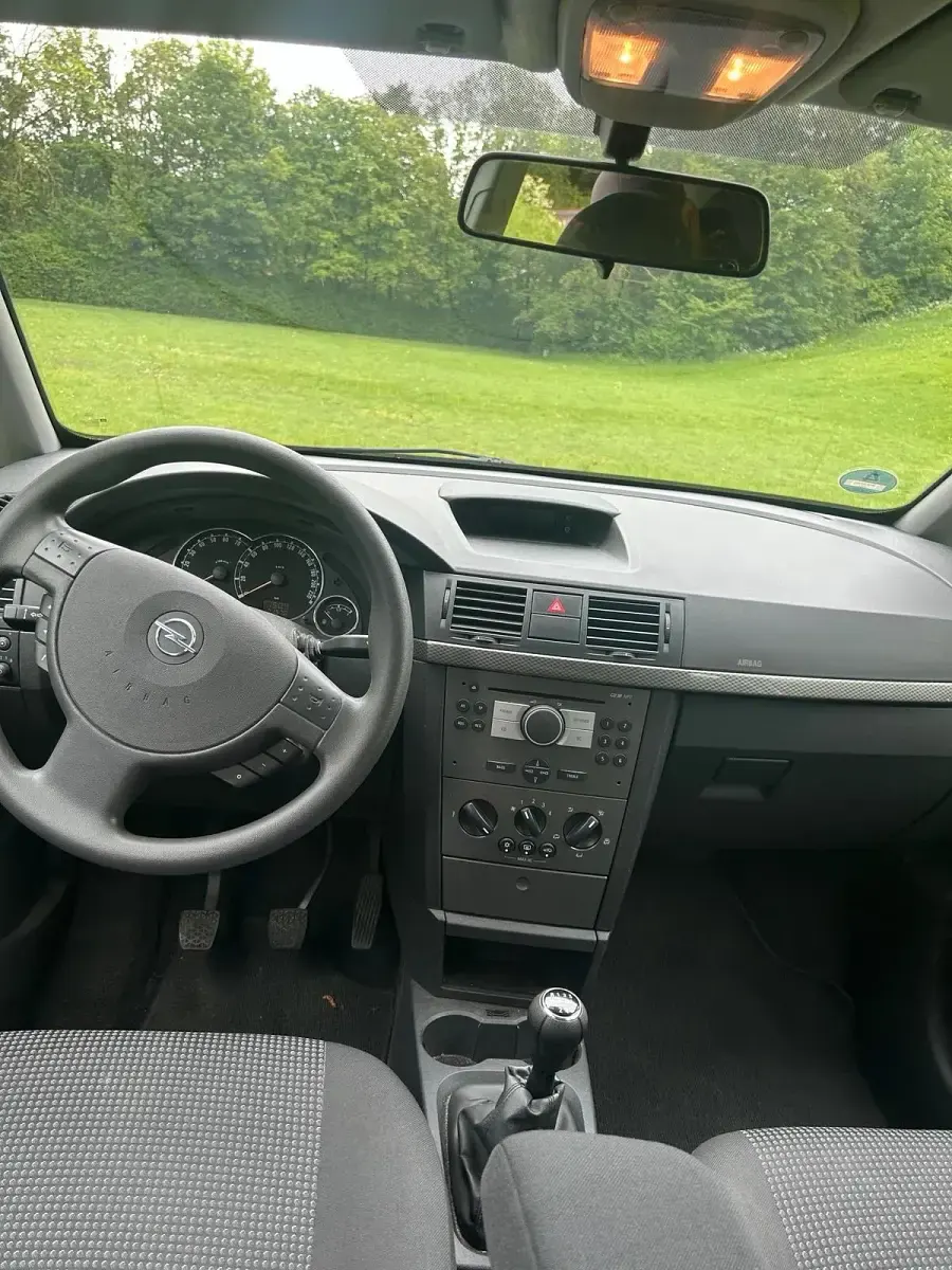 Gebraucht Opel Meriva 101 PS (74 kW) 2008 Gold Van / Kleinbus