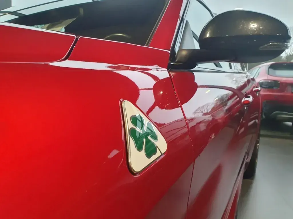 Gebraucht Alfa Romeo Giulia Quadrifoglio 510 PS (375 kW) 2022 Red) (rot Limousine