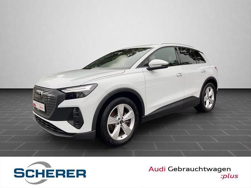 Gletscherweiß metallic (metallic) Gebraucht 2022 Audi Q4 e-tron Basis SUV | 24.500 € (Fairer Preis) - Bild 1/4
