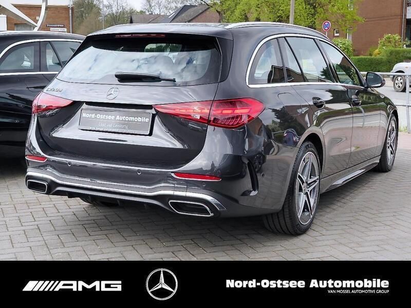 Gebraucht Mercedes C220 AMG 200 PS (147 kW) 2024 Andere farbe Kombi