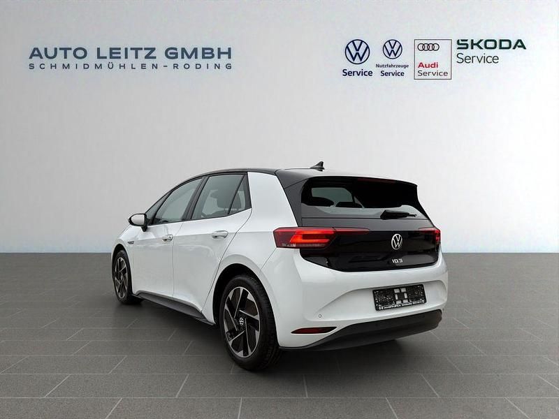Gebraucht VW ID.3 Pure 110 kW (150 PS) 2021 Gletscherweiß (metallic) Kleinwagen