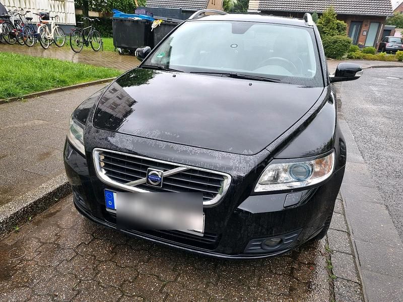 Gebraucht 2007 Volvo V50 Kombi | 2.599 € (Etwas zu teuer) - Bild 1/4