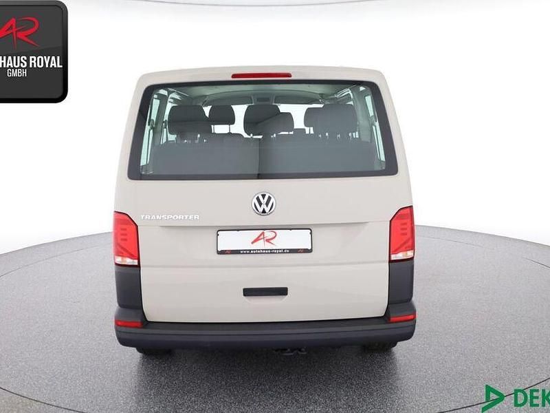 Gebraucht VW T6.1 110 PS (80 kW) 2020 Ascotgrau Van