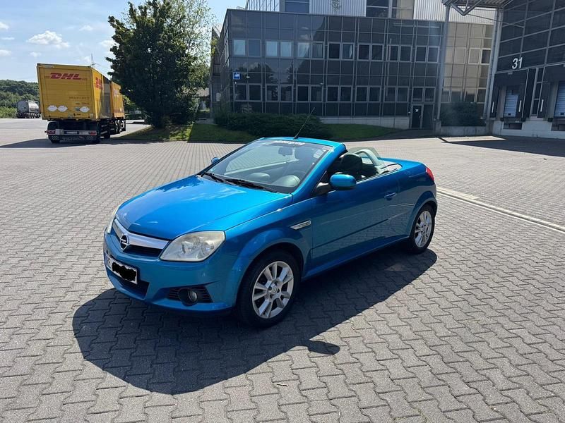 Blau Gebraucht 2006 Opel Tigra Cabrio | 2.200 € (Fairer Preis) - Bild 1/4