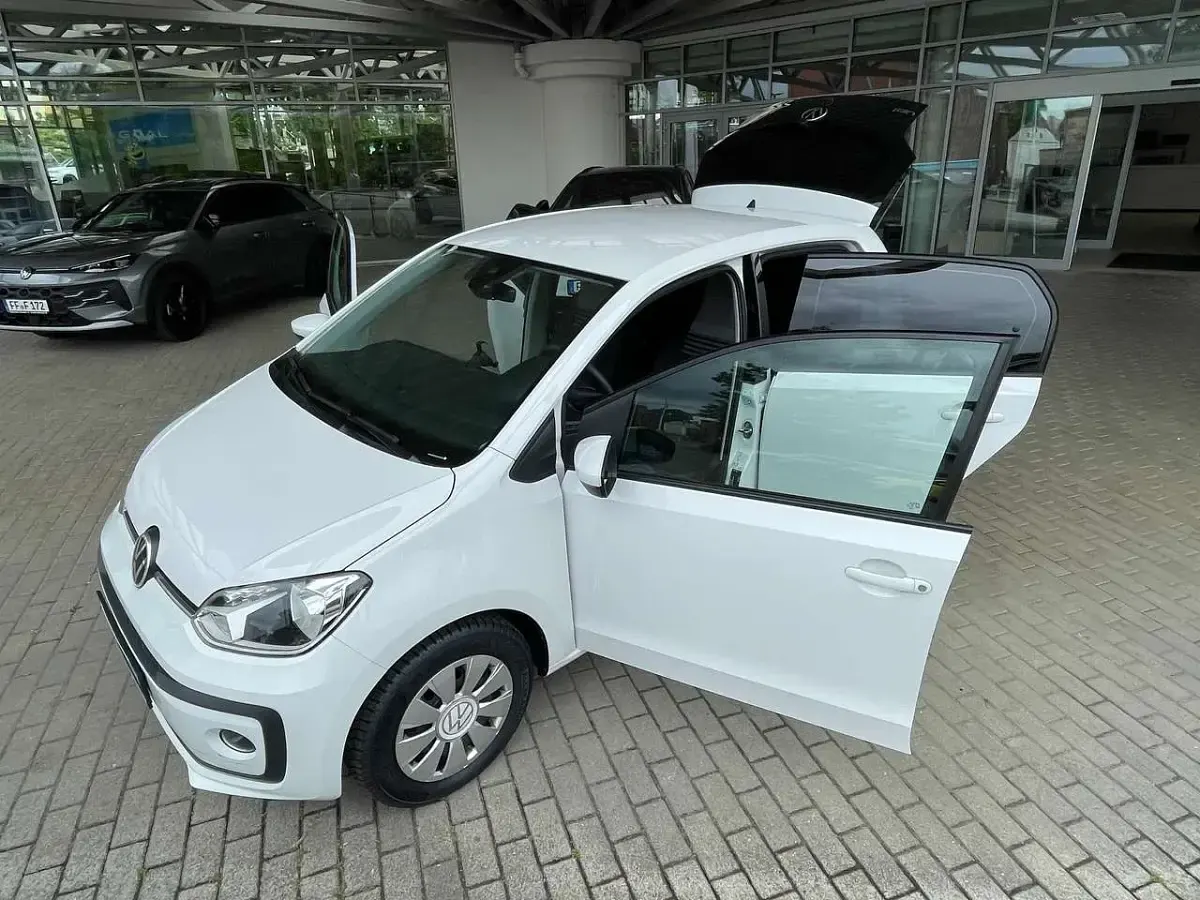 Gebraucht VW up! 65 PS (47 kW) 2022 Pure white Kleinwagen
