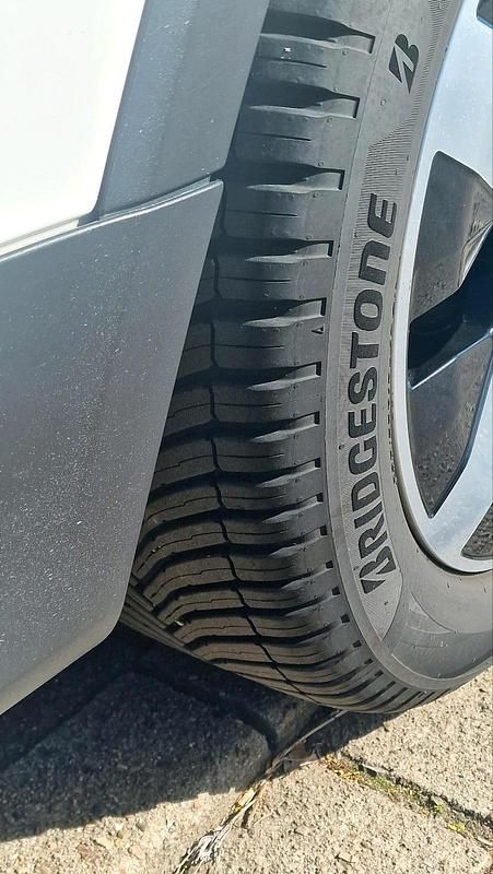 Gebraucht Mercedes GLB220 190 PS (139 kW) 2022 Weiß SUV