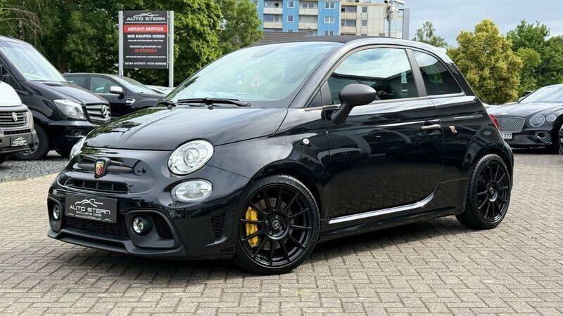 Schwarz Gebraucht 2023 Abarth 695C Competizione Cabrio | 31.950 € (Fairer Preis) - Bild 1/4
