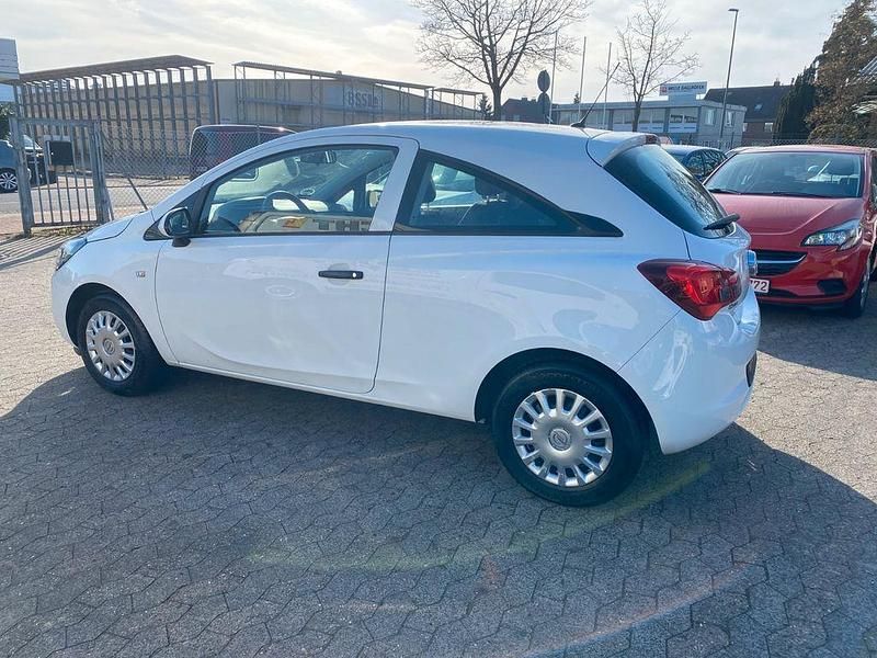 Gebraucht Opel Corsa Selection 69 PS (50 kW) 2016 Weiß Kleinwagen