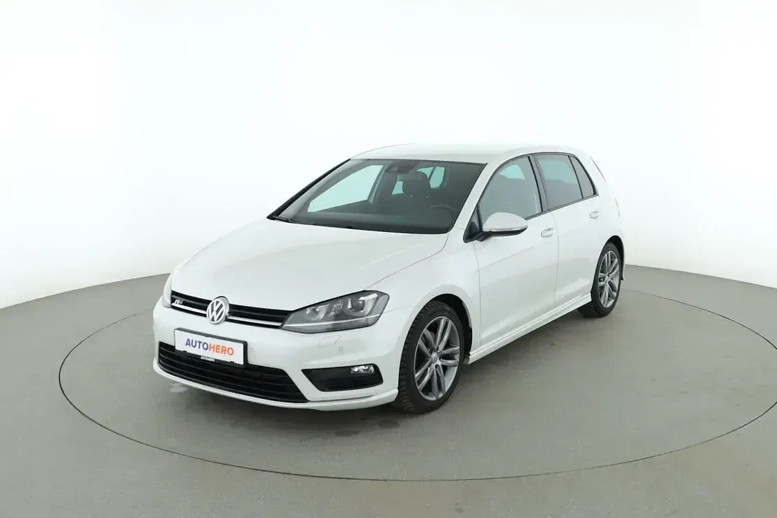 Gebraucht VW Golf VII Highline 2016 Limousine