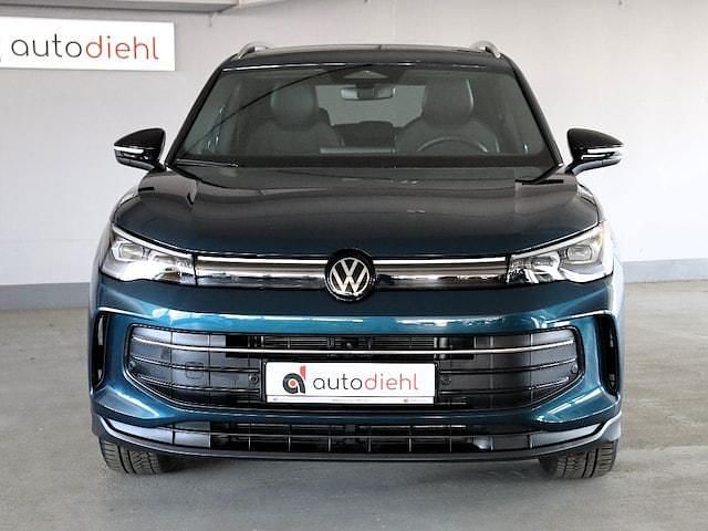 Gebraucht VW Tiguan Goal 150 PS (110 kW) 2025 Blau SUV