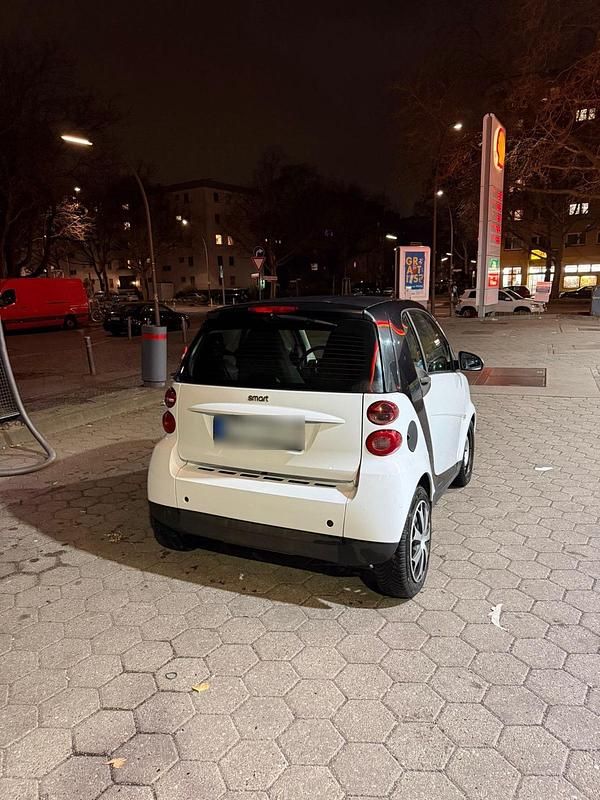 Gebraucht Smart ForTwo Coupé 61 PS (44 kW) 2008 Weiß Coupé