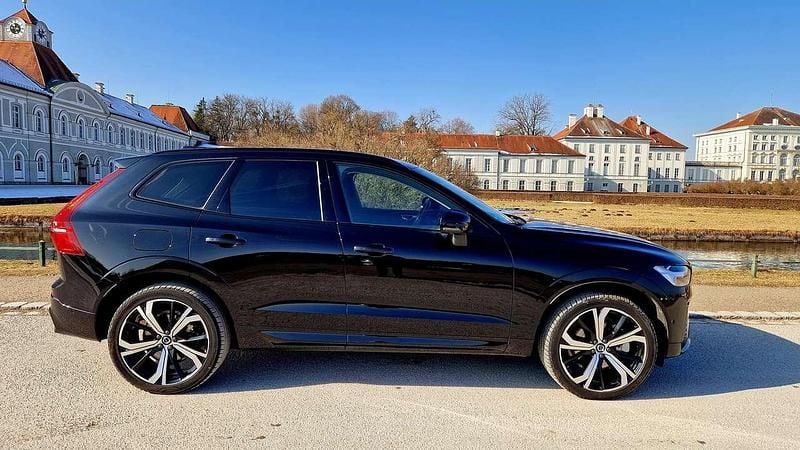 Gebraucht Volvo XC60 310 PS (228 kW) 2023 Schwarz SUV