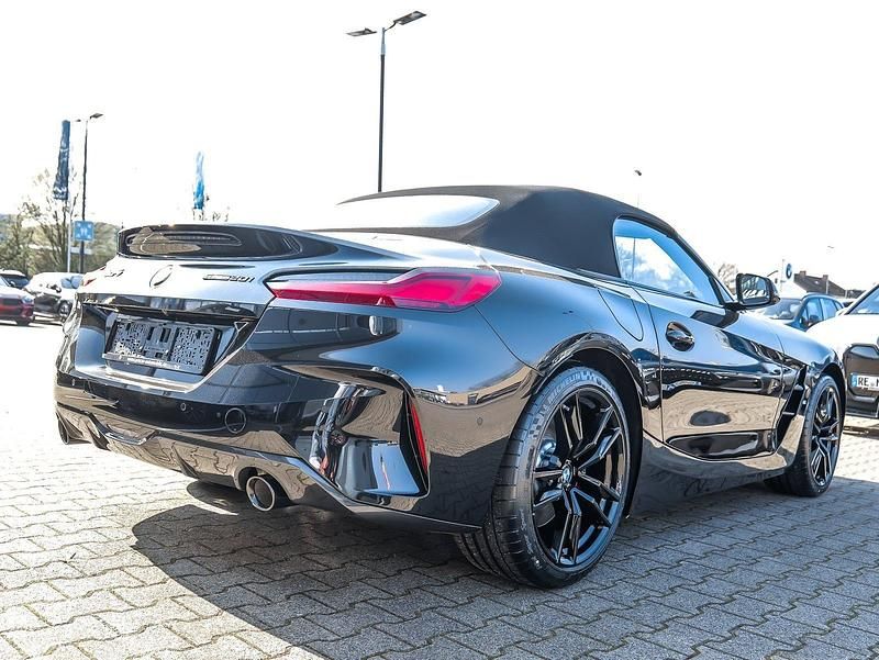 Neu BMW Z4 Performance 197 PS (144 kW) 2026 Schwarz Cabrio