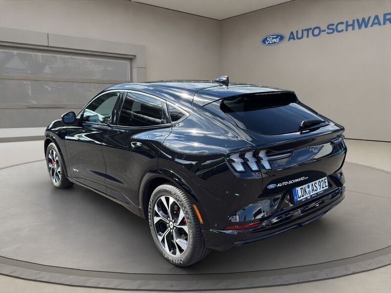Gebraucht Ford Mustang Mach-E Premium 216 kW (294 PS) 2023 Schwarz SUV