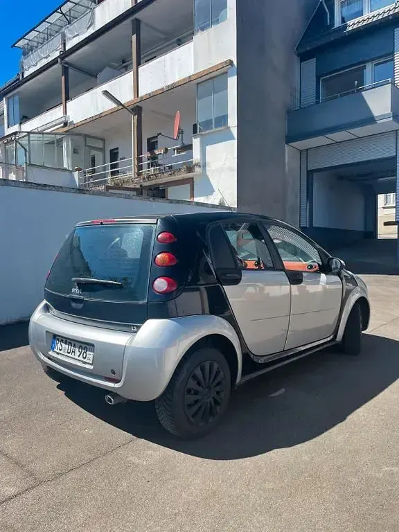 Usado Smart ForFour 95 HP (69 kW) 2005 Cinzento Citadino