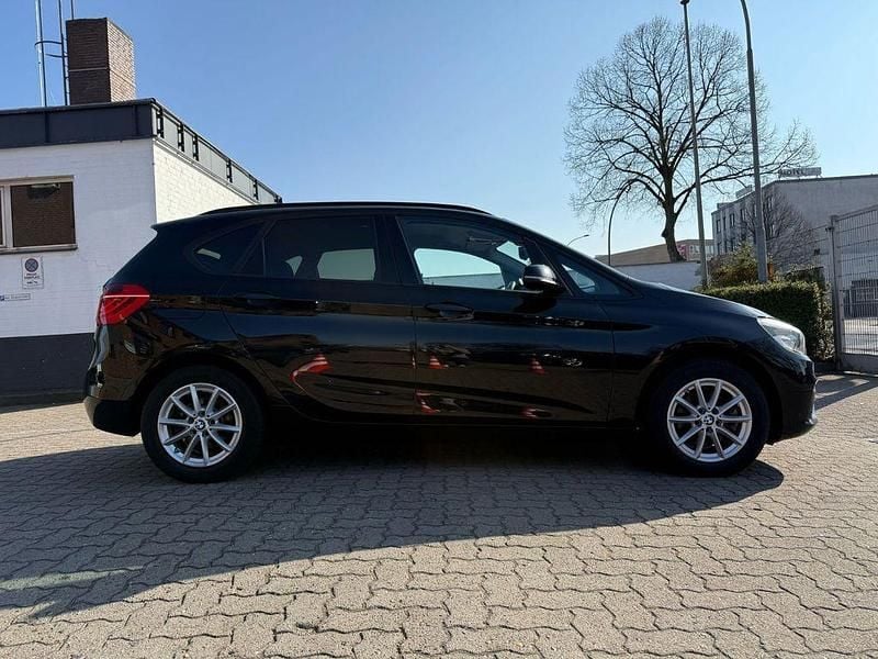 Gebraucht BMW 218 Advantage 136 PS (100 kW) 2017 Schwarz Van / Kleinbus