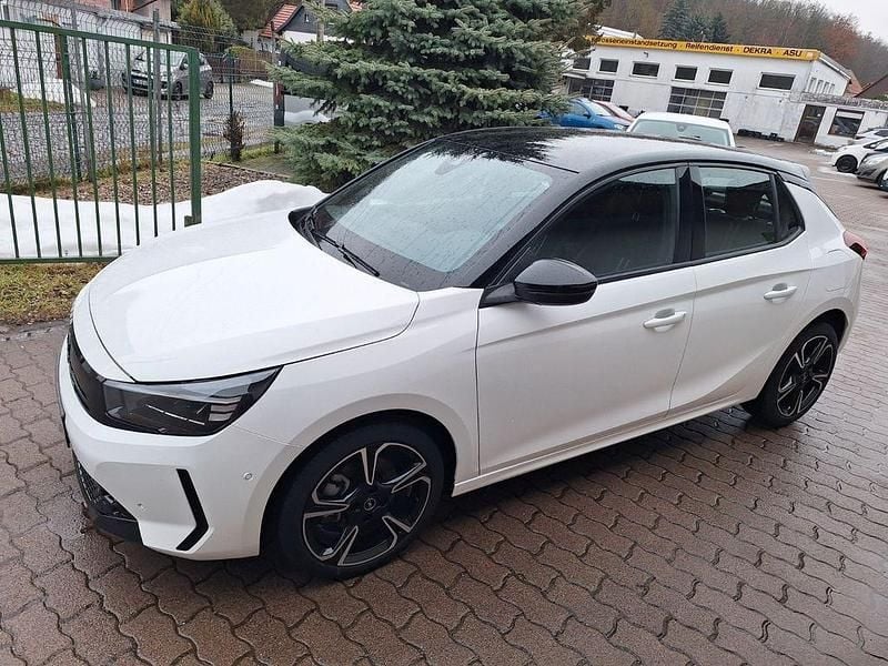 Gebraucht Opel Corsa 101 PS (74 kW) 2024 Lack weiss Kleinwagen