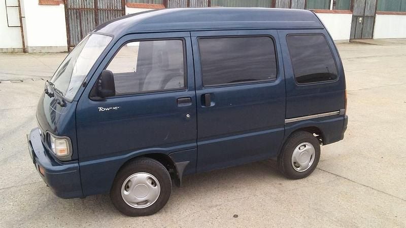Gebraucht Daihatsu Hijet 39 PS (28 kW) 2001 Blau Van / Kleinbus
