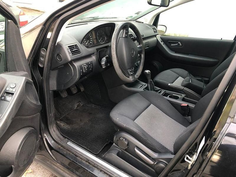 Gebraucht Mercedes A150 Classic 95 PS (69 kW) 2007 Schwarz Van / Kleinbus