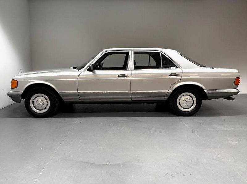 Gebraucht Mercedes 500 SE 241 PS (177 kW) 1980 Silber Limousine