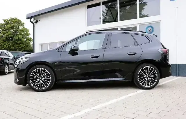 Gebraucht BMW 218 Active Tourer M Sport 150 PS (110 kW) 2024 Andere Van / Kleinbus