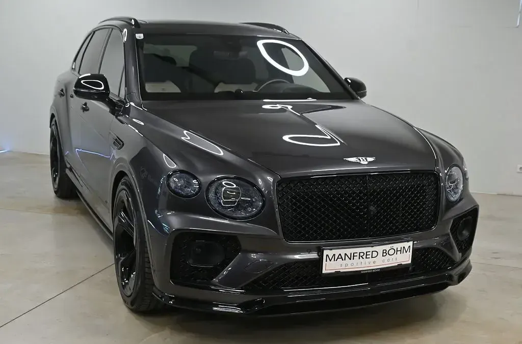 Gebraucht Bentley Bentayga 476 PS (350 kW) 2023 Grau SUV