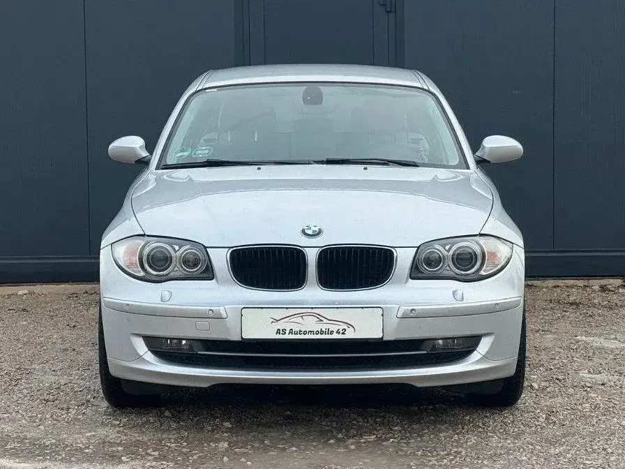 Gebraucht BMW 118 Advantage 143 PS (105 kW) 2009 Silber Kleinwagen