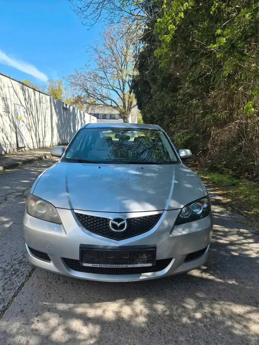 Usata Mazda 3 105 CV (77 kW) 2004 Grigio Berlina