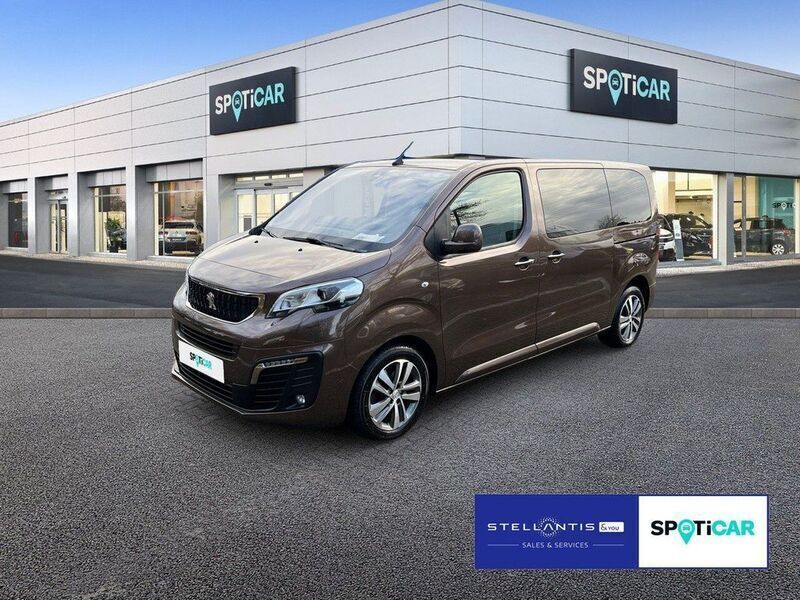 Schwarz Gebraucht 2020 Peugeot Traveller Allure Van / Kleinbus | 36.885 € (Fairer Preis) - Bild 1/4