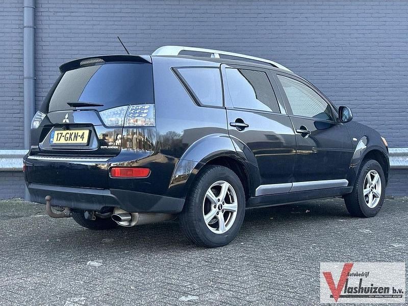 Gebraucht Mitsubishi Outlander Edition 170 PS (125 kW) 2008 Schwarz SUV
