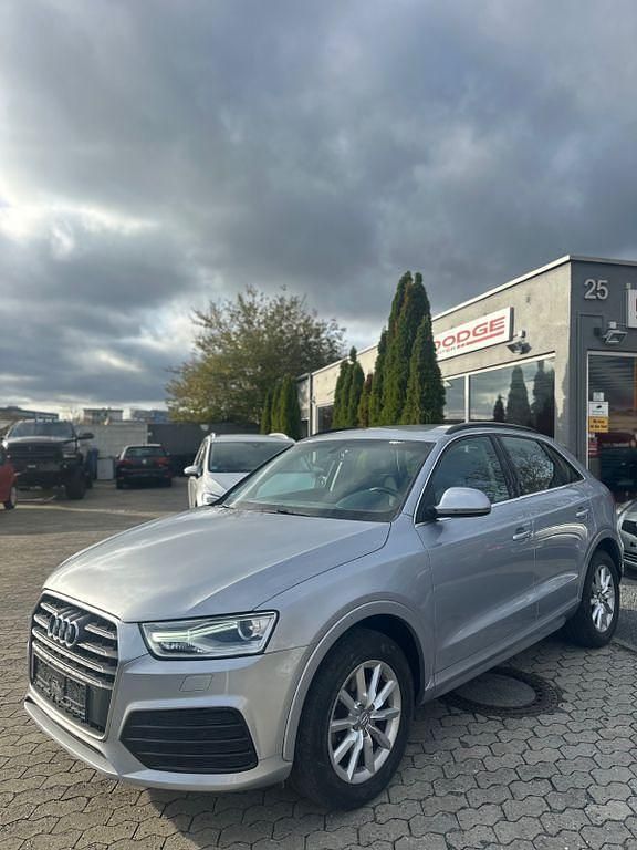 Silber Gebraucht 2017 Audi Q3 Sport SUV | 16.990 € (Guter Preis) - Bild 1/4