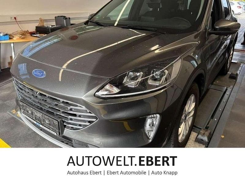 Grau Gebraucht 2022 Ford Kuga Titanium SUV | 23.890 € (Guter Preis) - Bild 1/4