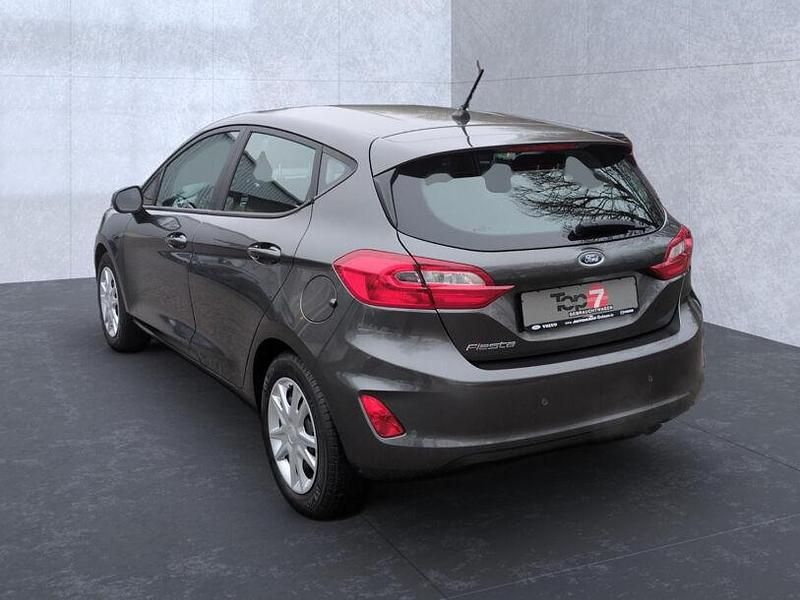 Gebraucht Ford Fiesta Cool & Connect 101 PS (74 kW) 2018 Magneticgrau (metallic) Limousine