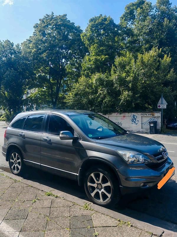 Grau Gebraucht 2012 Honda CR-V SUV | 8.000 € (Etwas zu teuer) - Bild 1/4