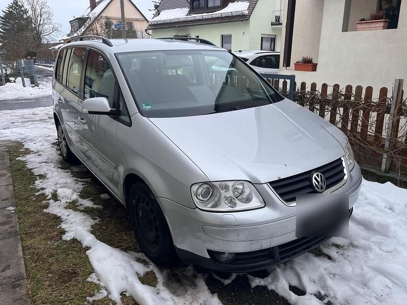 Silber Gebraucht 2003 VW Touran Van / Kleinbus | 900 € (Superpreis) - Bild 1/4