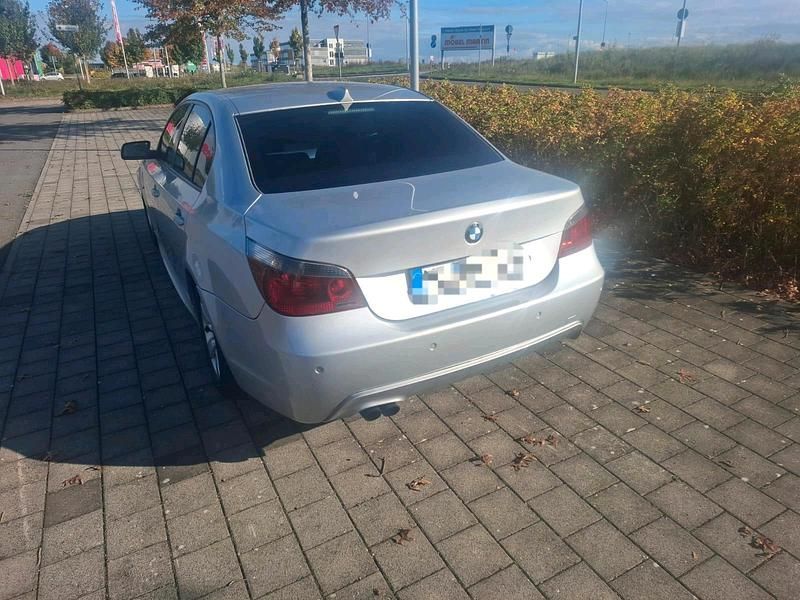 Gebraucht BMW 530 M Sport 2004 Silber Limousine