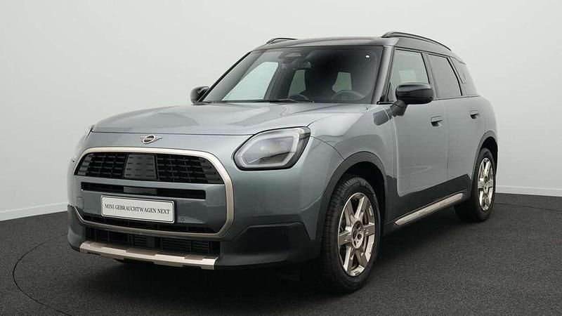 Grün Gebraucht 2024 Mini Countryman Favoured SUV | 38.086 € (Fairer Preis) - Bild 1/4