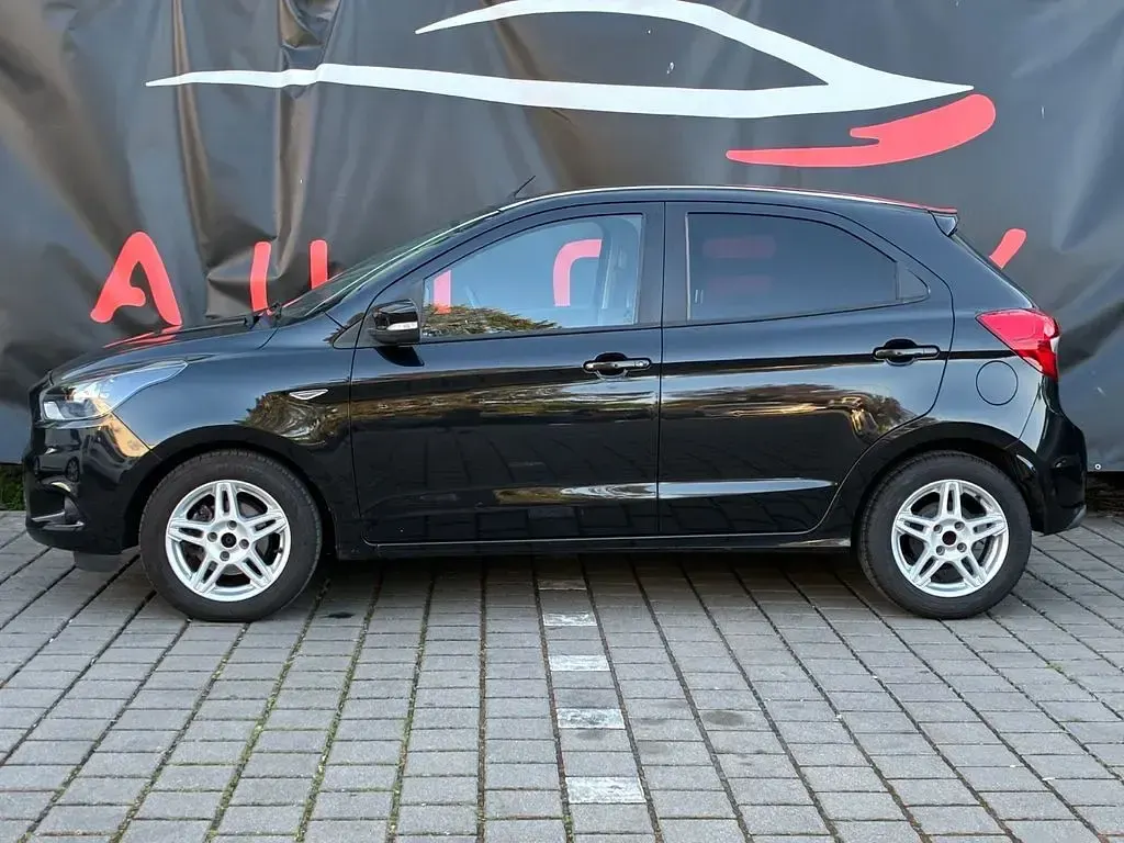 Gebraucht Ford Ka Plus Cool & Sound Edition 86 PS (63 kW) 2016 Schwarz Kleinwagen