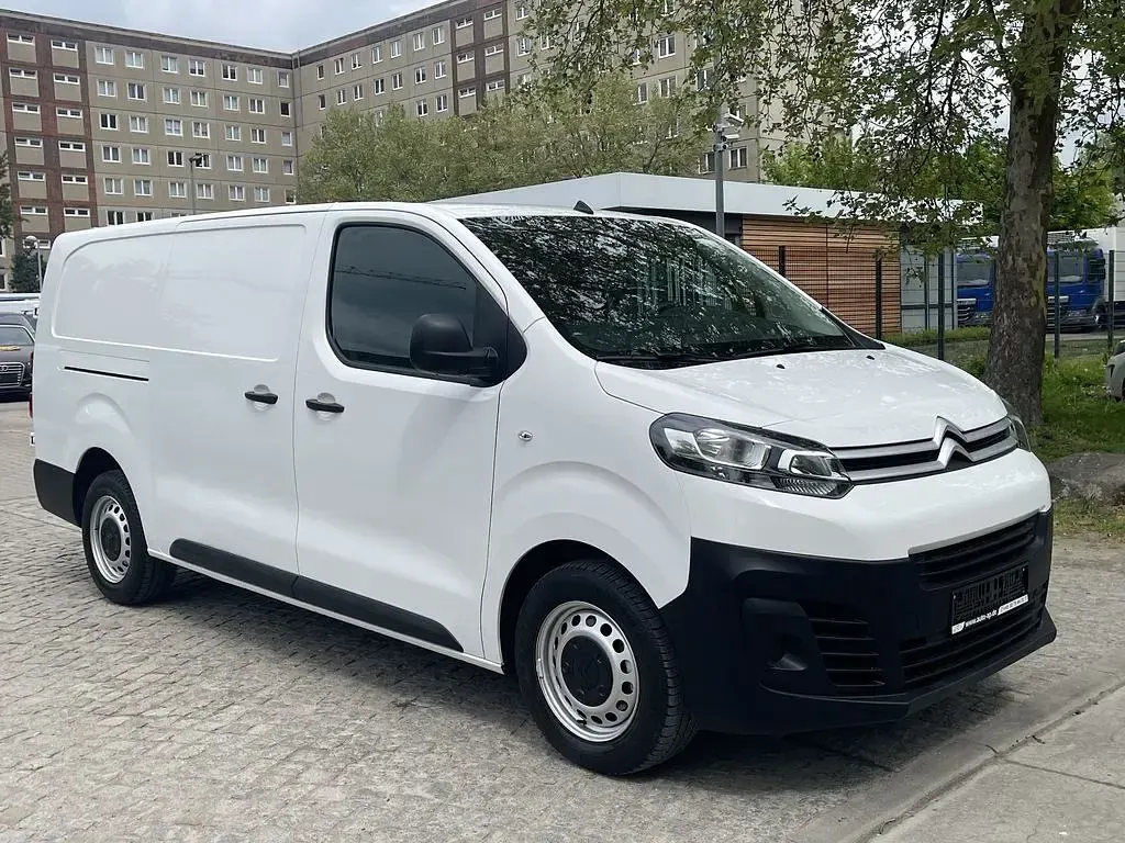 Usado Citroën Jumpy 122 HP (89 kW) 2020 Branco Monovolume