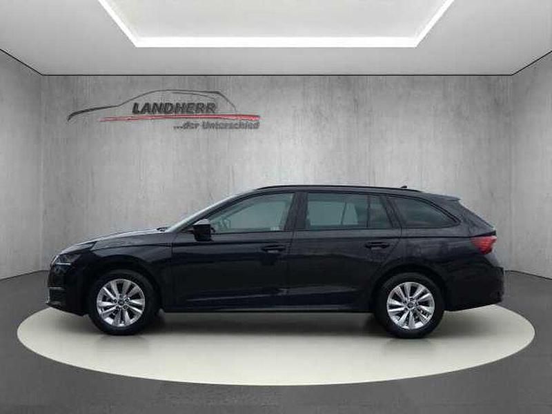 Gebraucht Skoda Octavia Selection 150 PS (110 kW) 2025 Schwarzmagic perleffekt Kombi