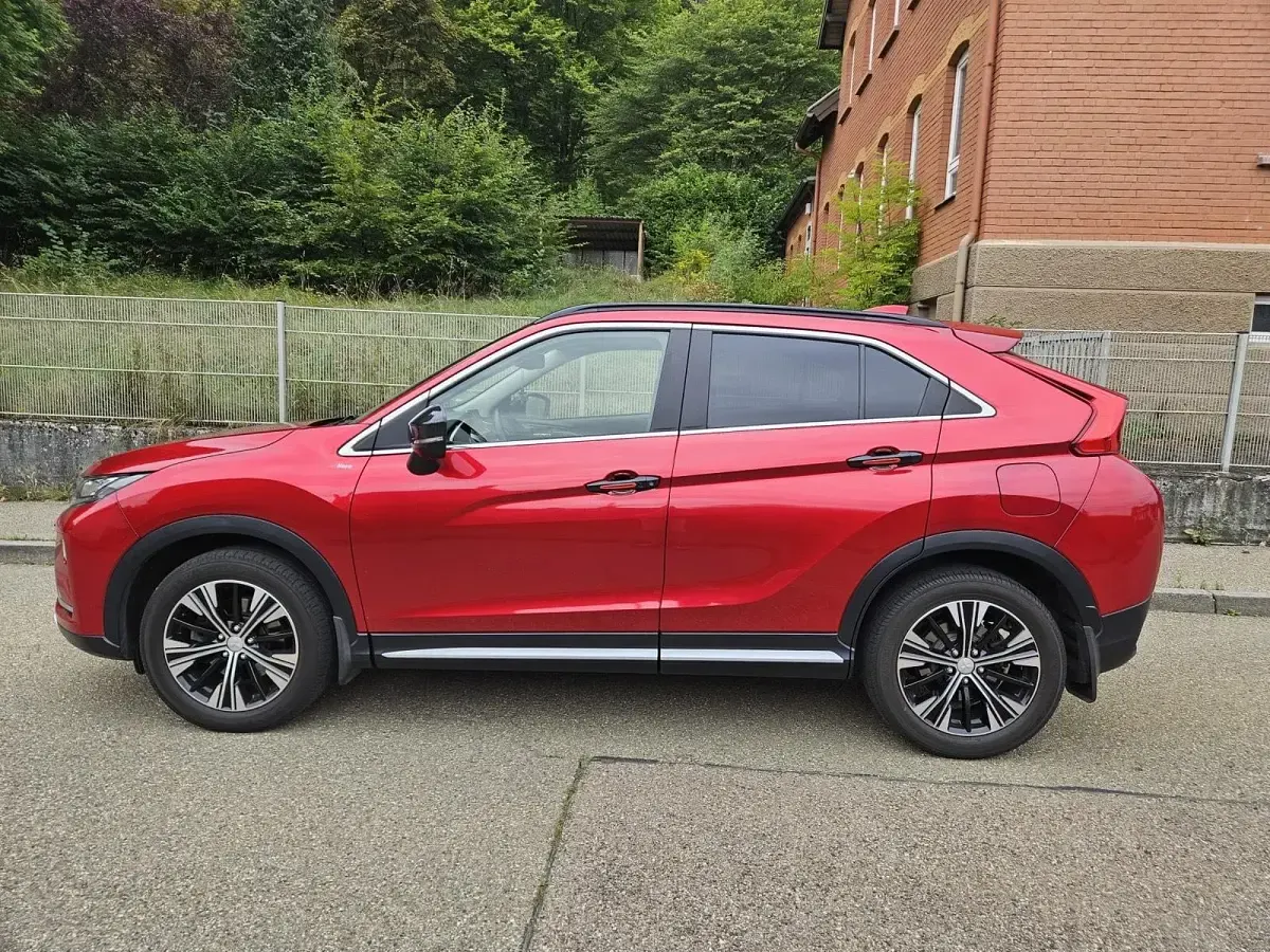 Usata Mitsubishi Eclipse Cross 165 CV (121 kW) 2018 Rosso SUV