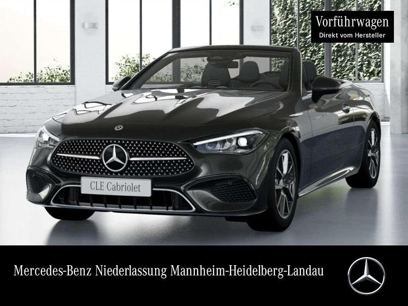 Grau Gebraucht 2025 Mercedes 180 Limousine | 53.990 € - Bild 1/4