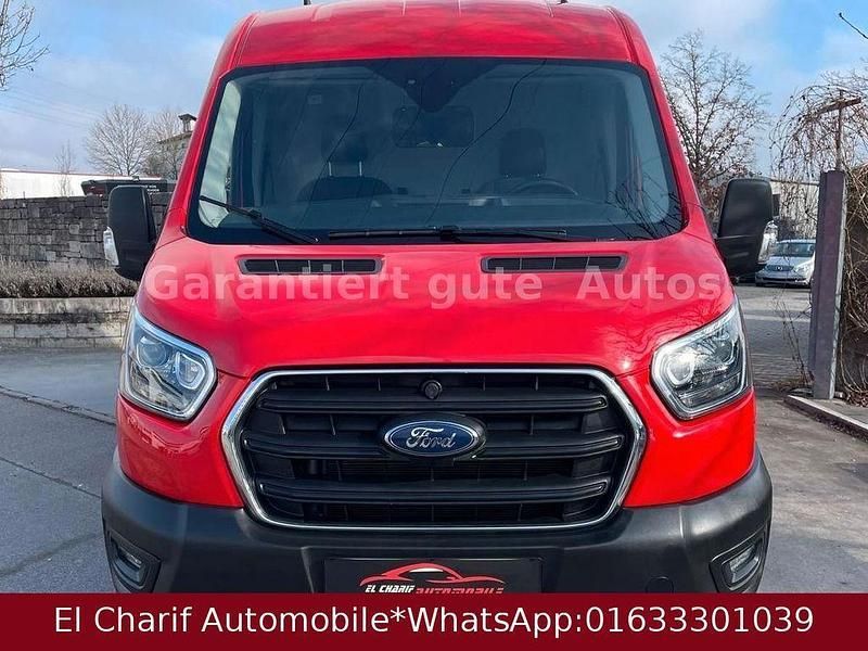 Gebraucht Ford Transit Trend 185 PS (136 kW) 2022 Racerot Van / Kleinbus