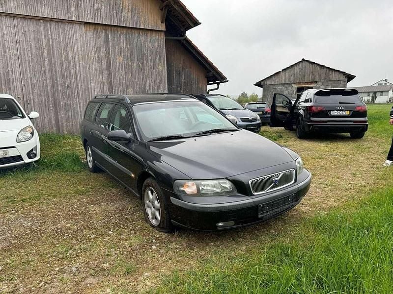 Gebraucht Volvo V70 140 PS (102 kW) 2001 Schwarz Kombi
